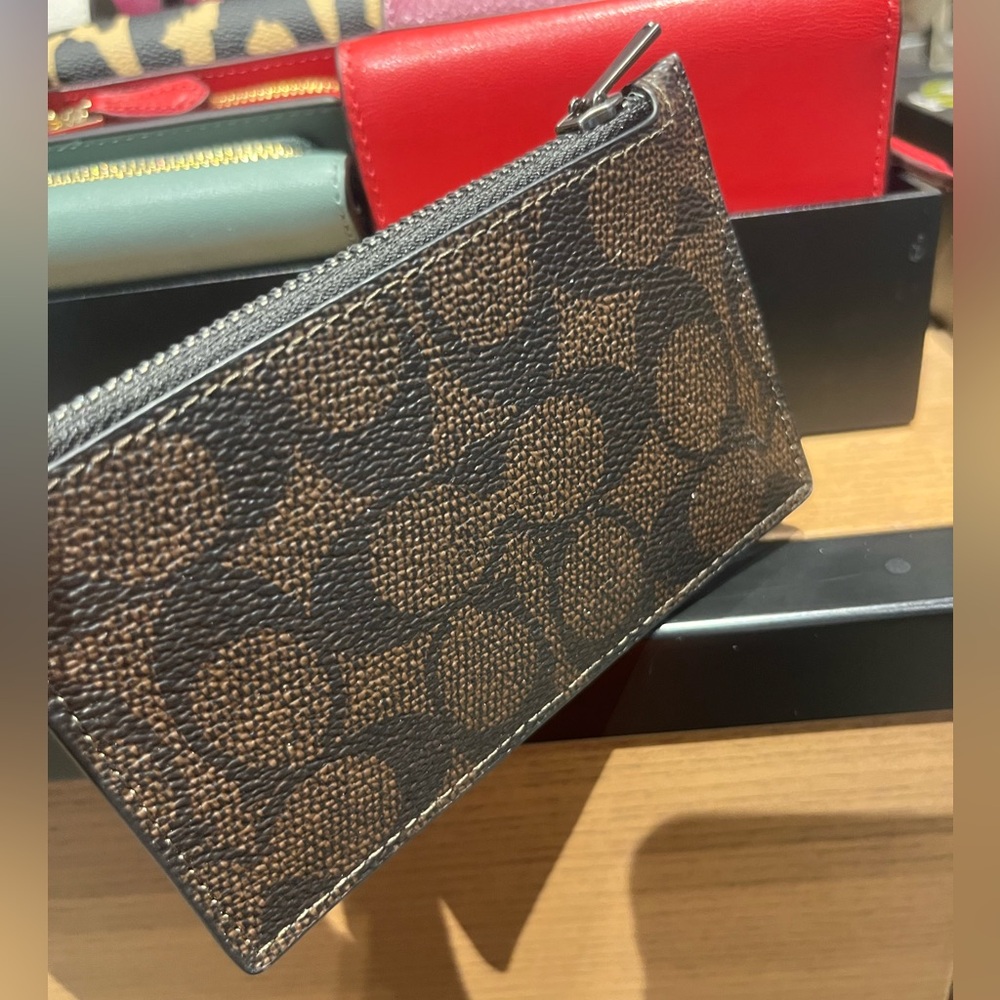 Last one! NWT Coach CV764 Zip Card/Wallet Case Signature Canvas CHARCOAL/Black - Picture 6 of 6